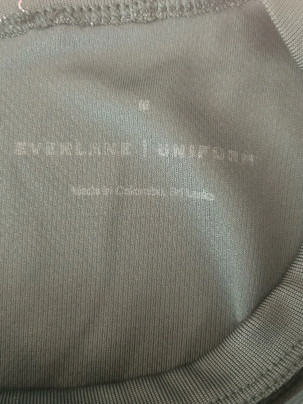 Everlane Uniform Short Sleeve Performance Tee shirt - Dark Green Medium - Picture 3 of 4